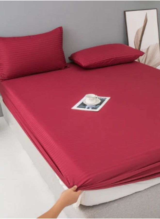 Fitted sheet with elastic corner 180*200+30cm with 2 pillow cases, bedsheet set 0f 3 piece king size, berry red. - pzsku/Z202A49FD691344C6BF39Z/45/_/1703585581/5f2c604e-0155-4dae-bccf-4aebd6a2ecff