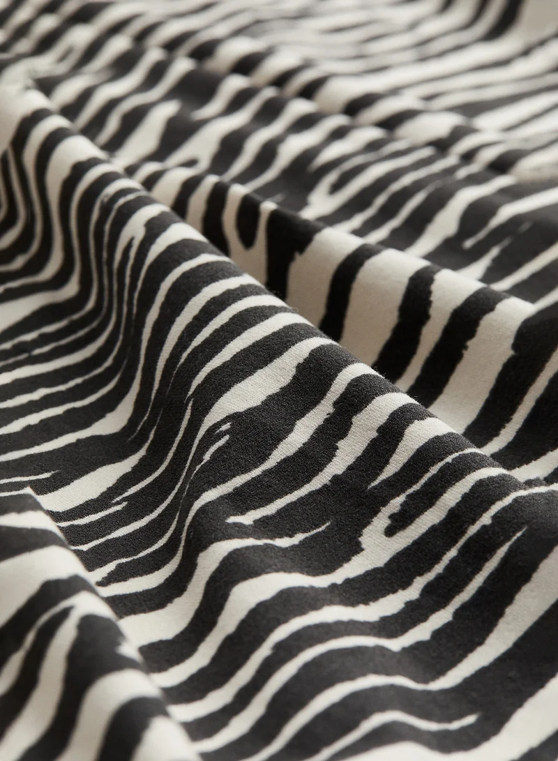 اتش اند ام Zebra Print Midi Dress