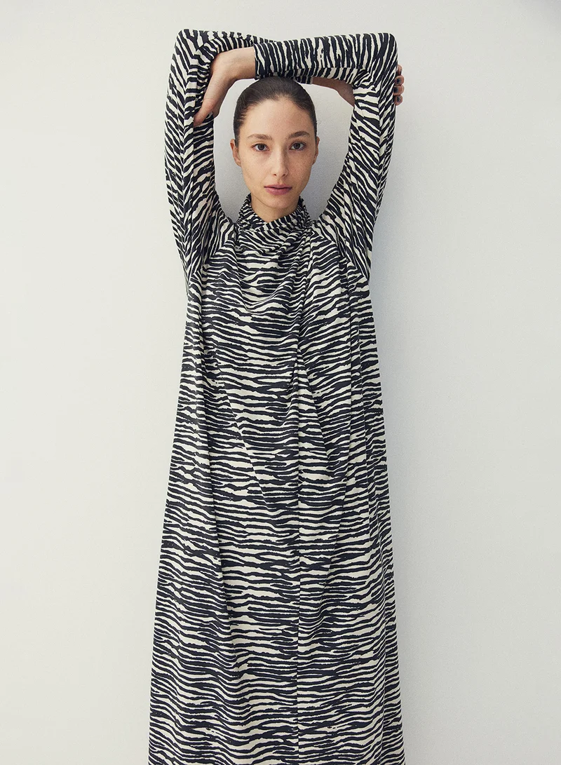 اتش اند ام Zebra Print Midi Dress