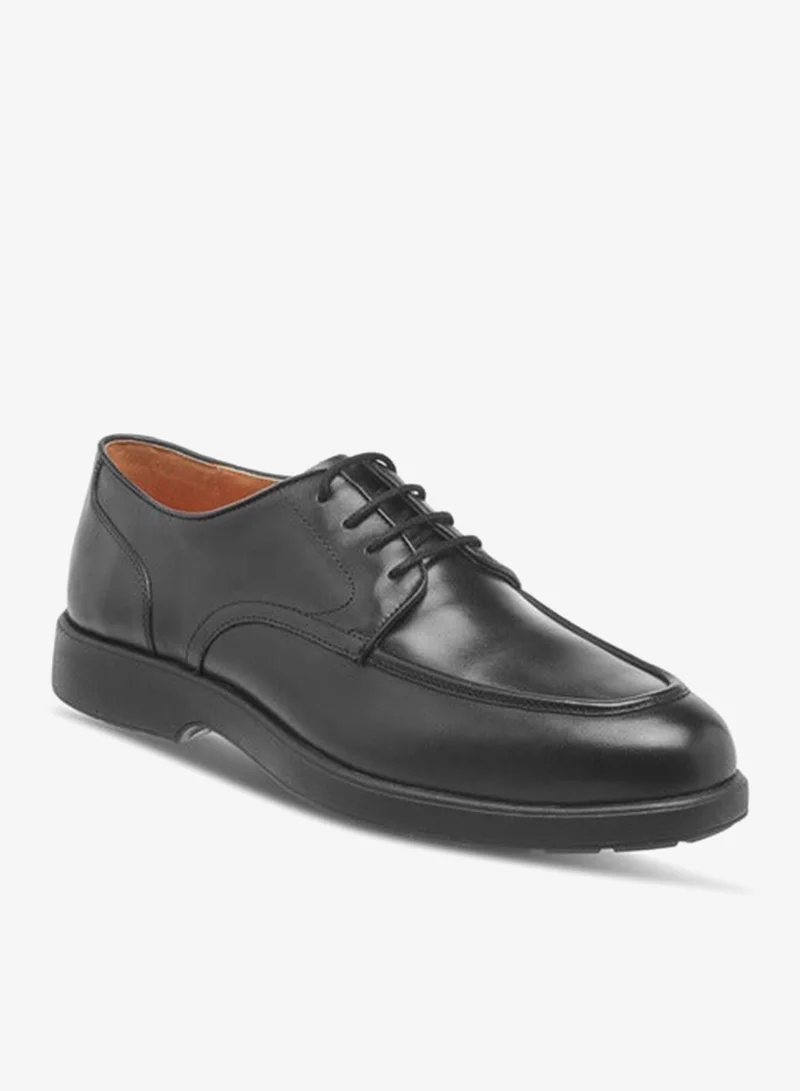 Le Confort Men's Textured Derby Shoes with Lace-Up Closure