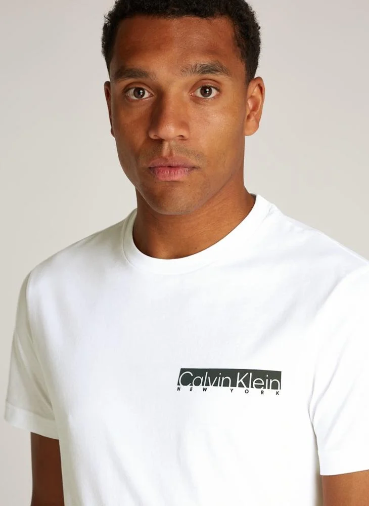 كالفن كلاين Logo Crew Neck T-Shirt