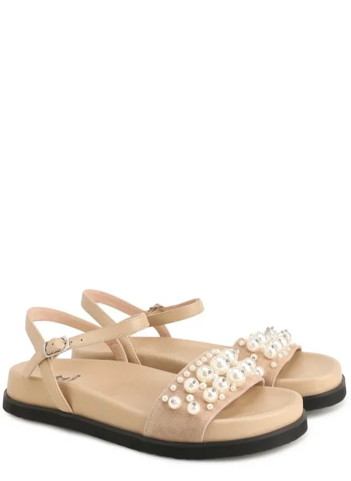 La Giostra Women's Leather Platform Sandal Decorated With Artificial Pearls Beige