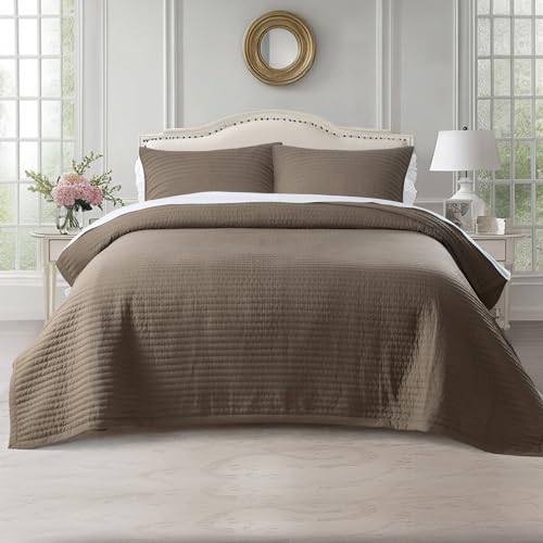 KASENTEX Oversized King Quilt Set 112"x106" – Soft Washed 3-Layer Lightweight California King Bedspread, Minimalist Nordic Design, All-Season Spring & Summer Quilt Set (1 Quilt + 2 Pillow Shams), Cub - Image 1