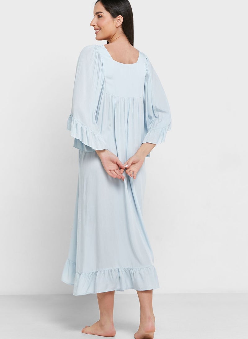 Khizana Frill Sleeve Lace Detail Nightie - Image 2