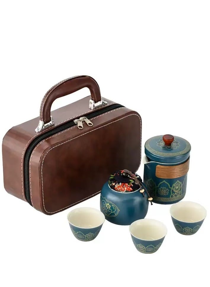 جوسكوين طقم شاي محمول، طقم إبريق شاي خزفي، أكواب شاي خزفية للسفر، حقيبة جلدية محمولة، إبريق شاي واحد مع مكبس، 3 أكواب شاي صغيرة، علبة شاي واحدة، تصميم متكامل، مناسب للاستخدام في المنزل والمكتب والنزهات الخارجية والتخييم والفنادق. - Image 5