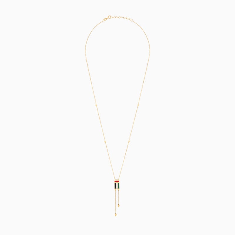 Jawhara Jewellery قلادة من الذهب الأصفر عيار 18 مع علم الإمارات مطلية بالمينا للنساء، قلادة فاخرة من المجوهرات الراقية، هدية قلادة ذهبية ثقافية أنيقة لها، مجوهرات مستوحاة من الوطنية الإماراتية من جوهرة - Image 2