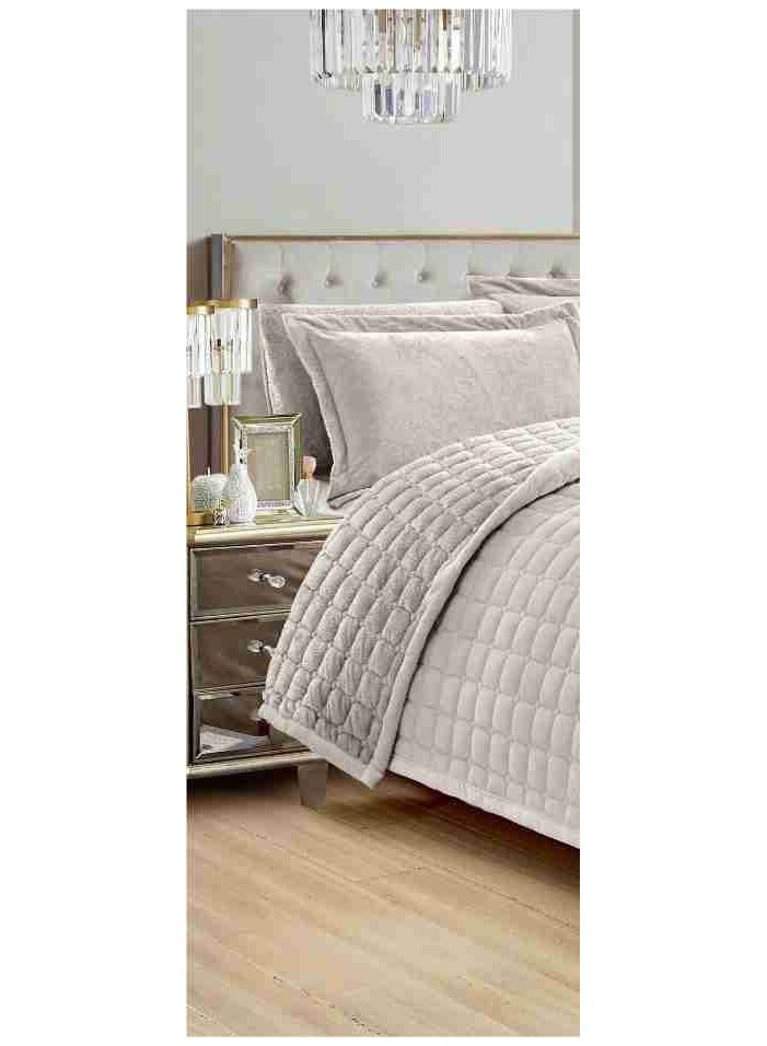 6 Pieces Winter Soft Plain Double Bedspread Set Quilt Size 240x200 cm Microfiber - Image 2