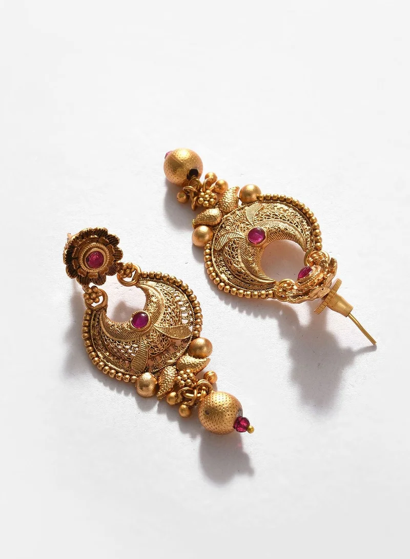 SOHI Gold Plated Designer Stone Necklace Set