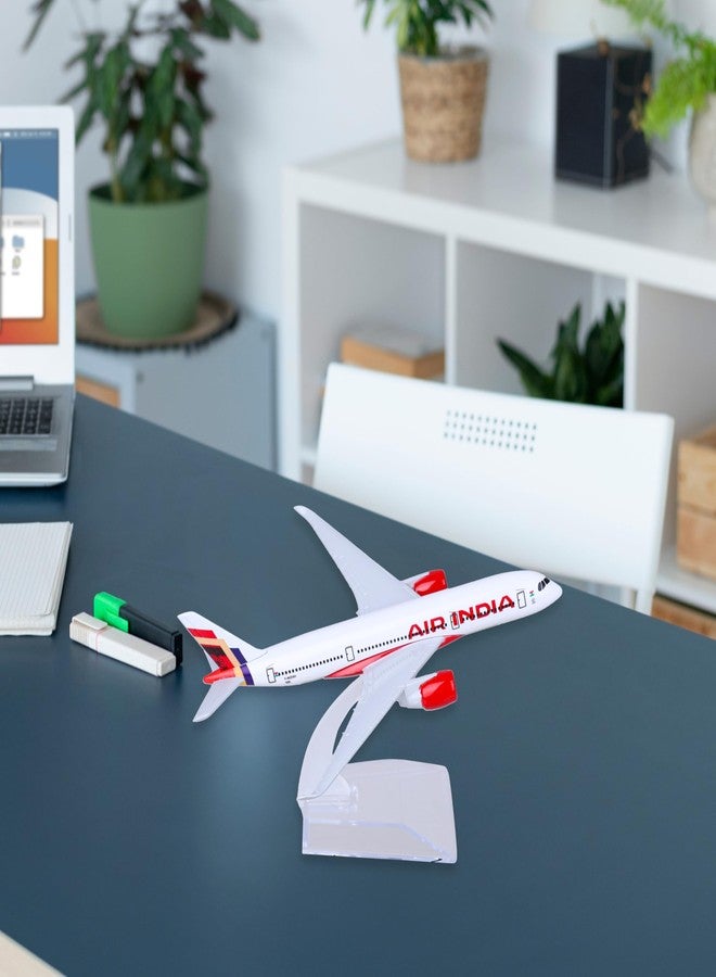 PN AVAN Air India New Airlines, diecast, Metal Aeroplane Scale Model Office only for Display, Size -16 cm-A320 ((New Air India) - Image 3