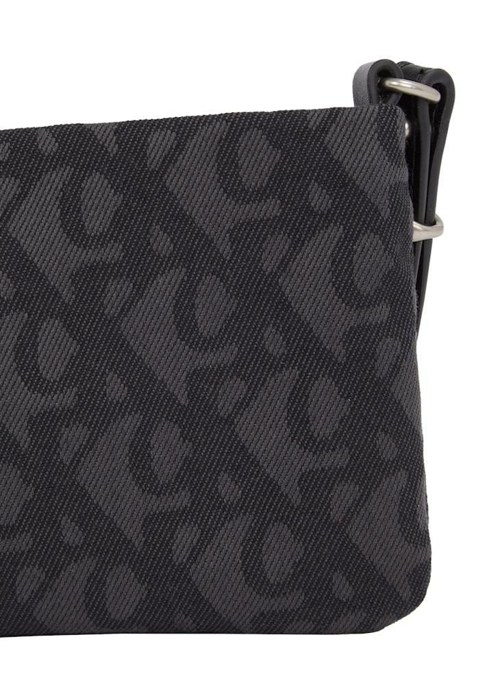 Calvin Klein Jeans - LOGO JACQUARD ZIP WALLET - Image 1