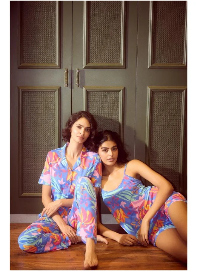 نسيسيرا Hawaii Flower Modal Blue Shorts Set With Tank Top