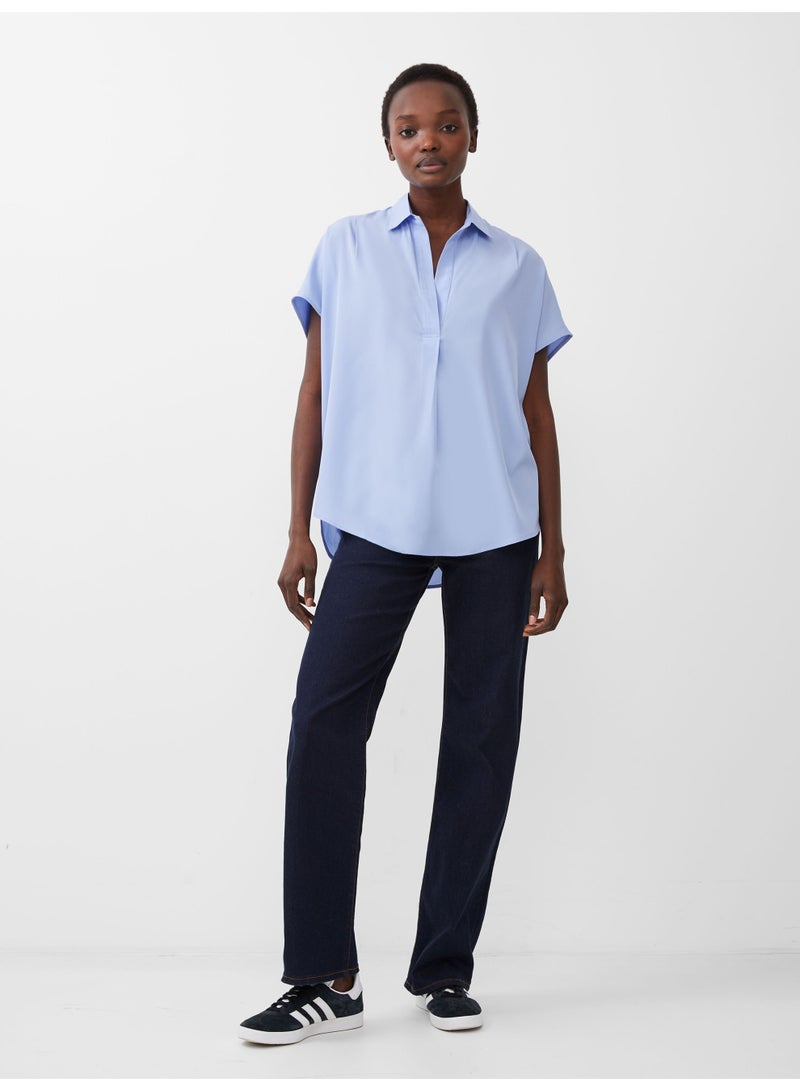 فرنش كونكشن بلوزة قصيرة بأكمام قصيرة من الكريب الخفيف - Image 3