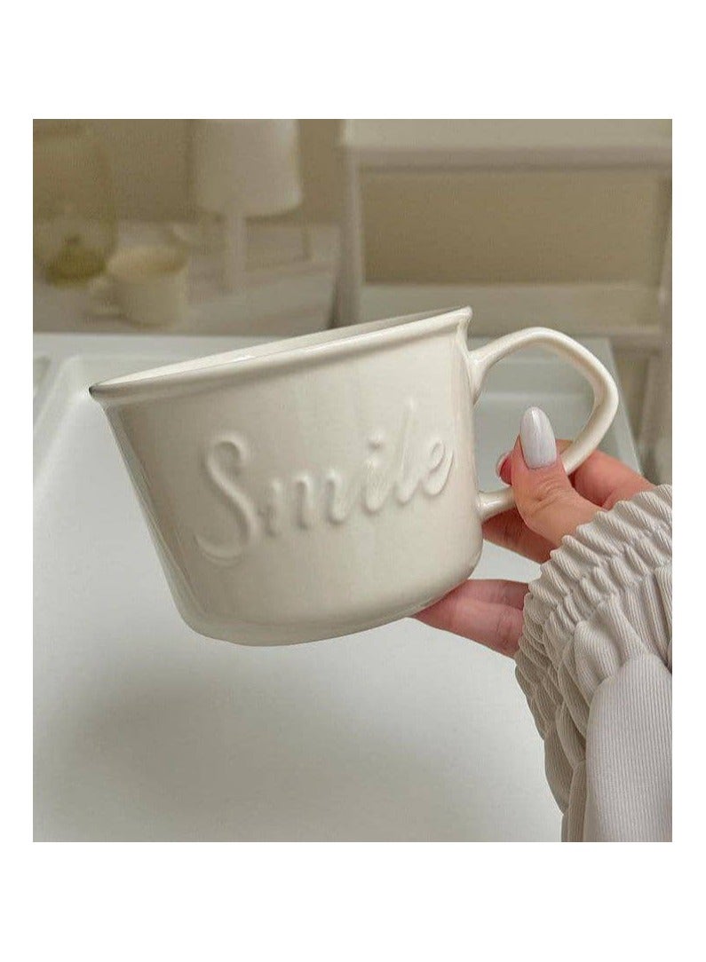 Smile Porcelain mug made of high quality materials and comfortable handle for daily eating suitable for serving coffee and tea