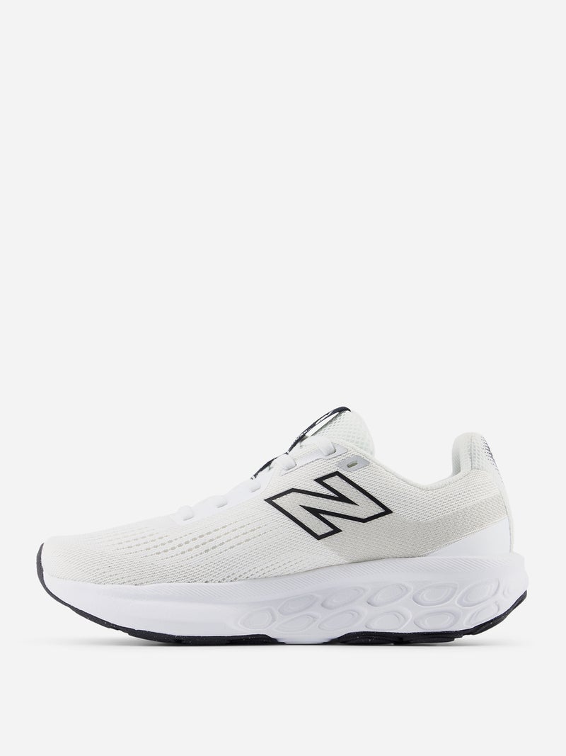 New Balance 520 Shoes - Image 1