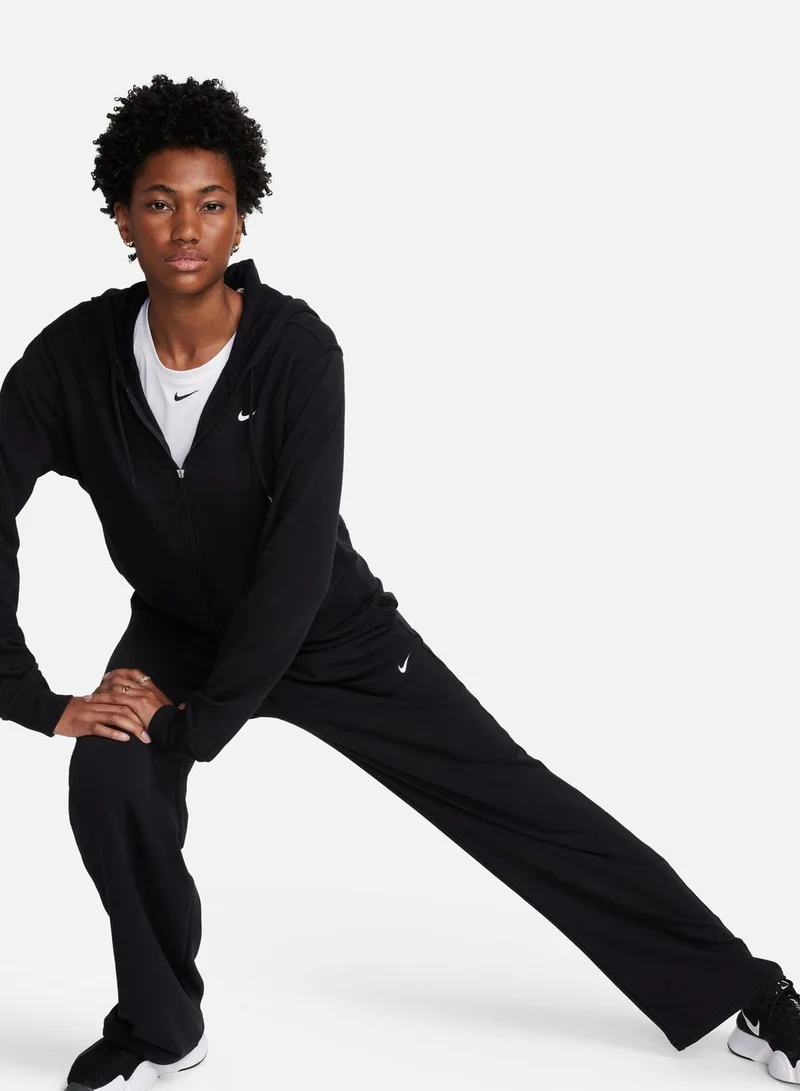 Nike Essential Hoodie