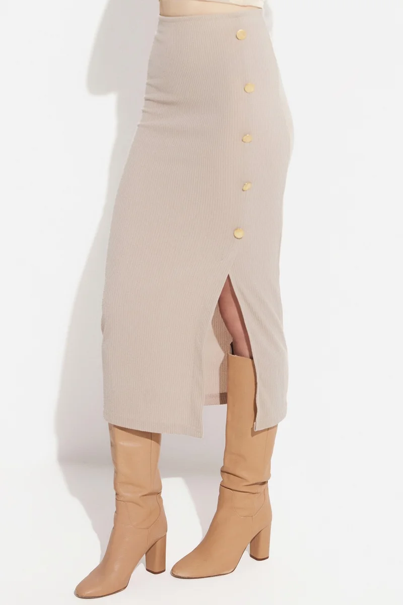 جون Button Detailed Knitted Skirt
