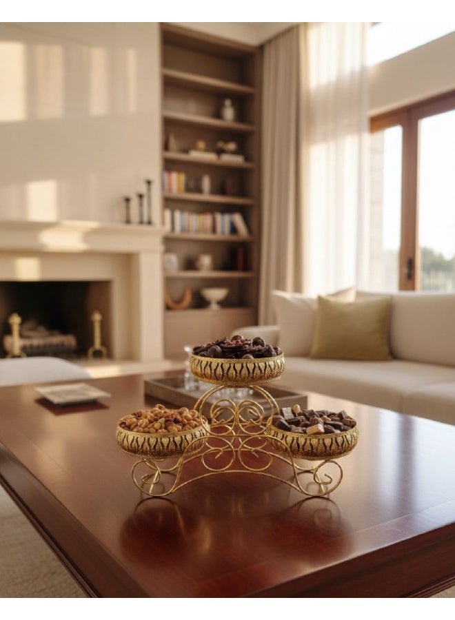 Three-eye tiered carrier