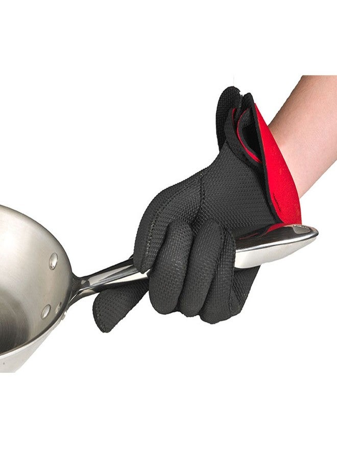 KitchenGrips. Cuisipro KitchenGrips FLXaPrene Red & Black Chef’s Gloves - Set of 2 | Small - Image 4