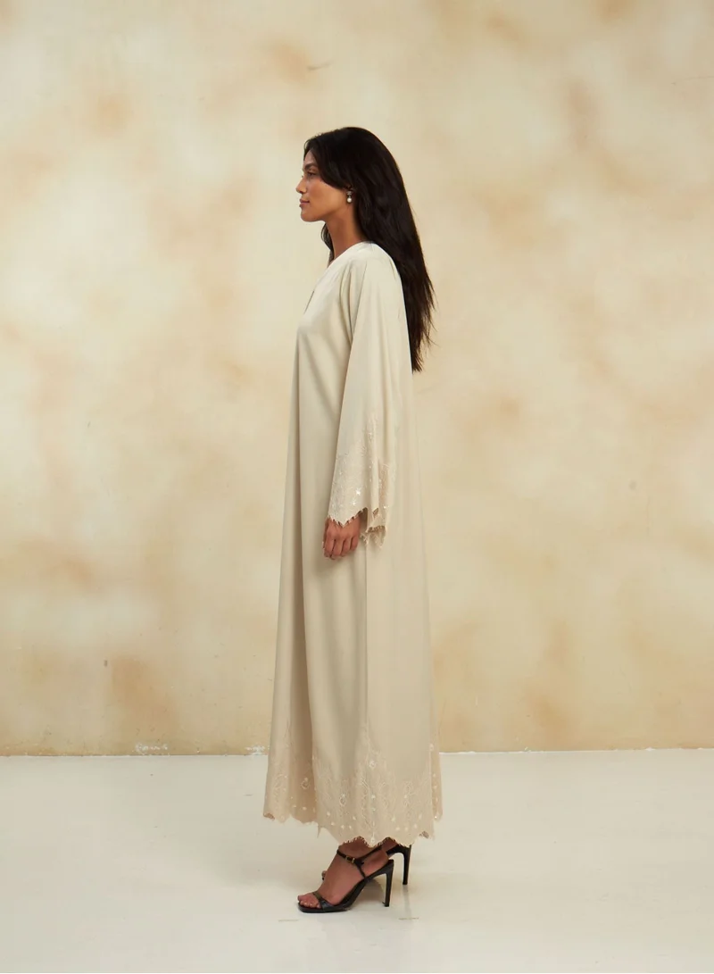 TELAL FEMINA IVORY BLOSSOM ABAYA