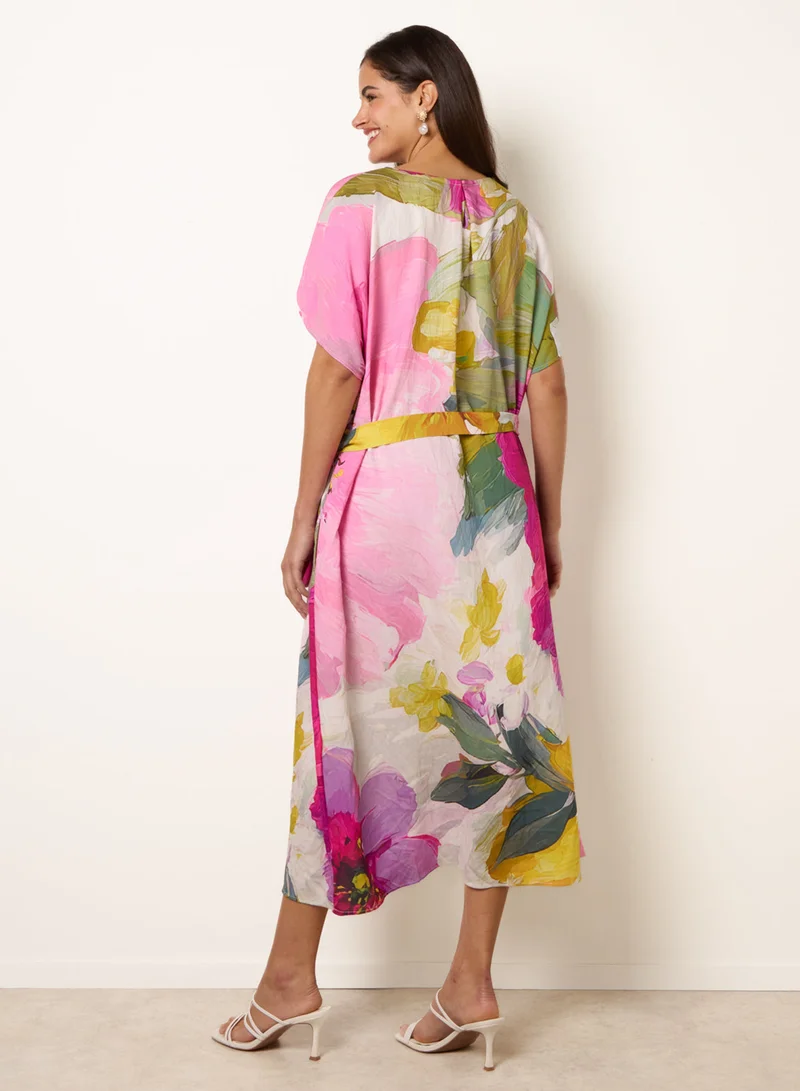 بلو فانيلا Painterly Floral Tie Waist Midi Dress