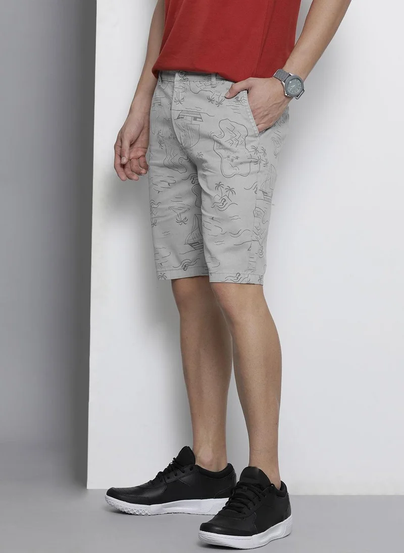ذا انديان كراج كو Men Slim Fit Printed Mid-Rise Shorts