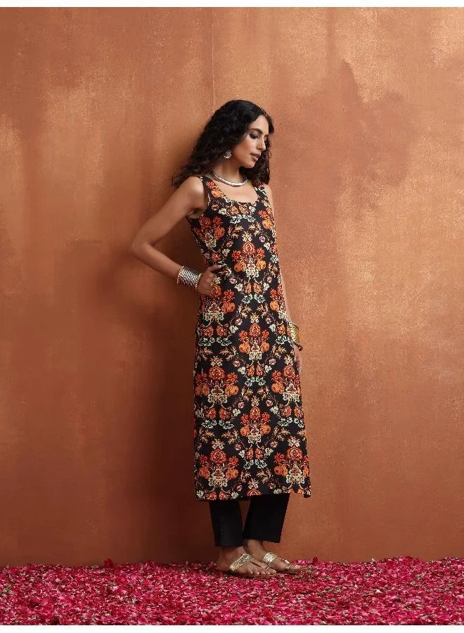 ترو برونز trueBrowns Black Print Straight Kurta Set