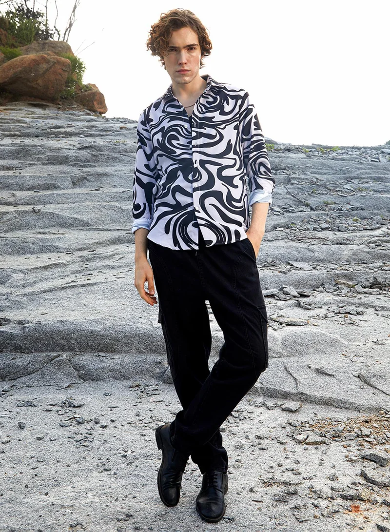 CAHOOT  Men's Obsidian Black & Daisy White Contrast-Fluid Shirt for Men | Best Price UAE