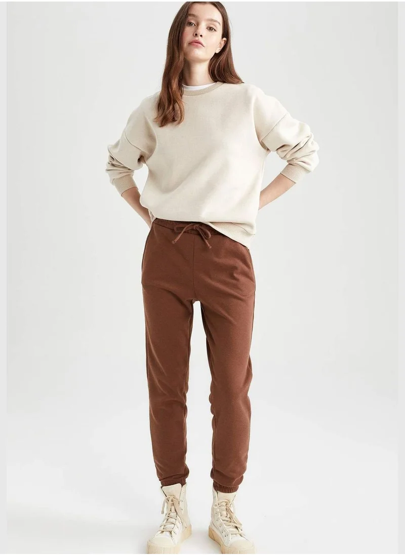 DeFacto Woman Jogger Fit Knitted Trousers