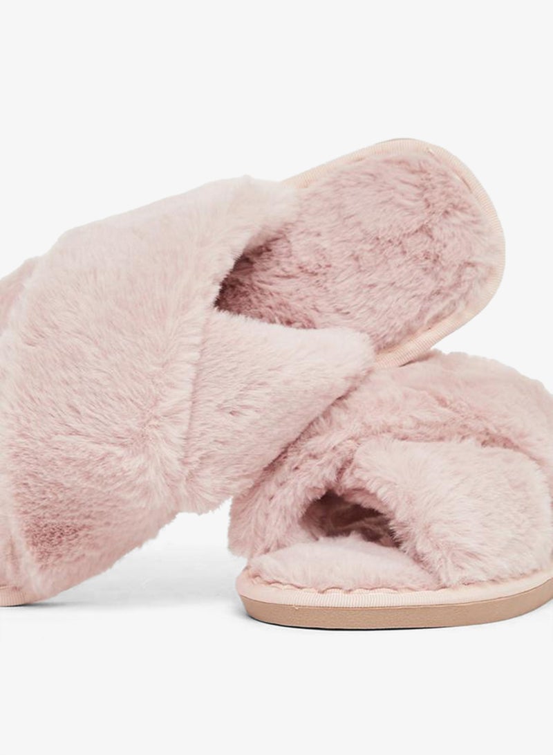 ستايلي شباشب منزلية فرو بحزام متقاطع - Image 3