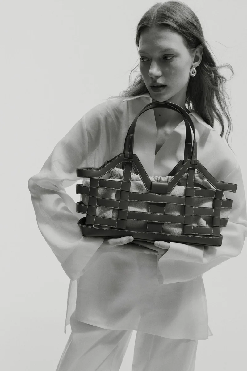 H&M  Large drawstring-detail tote bag for Women | Best Price UAE