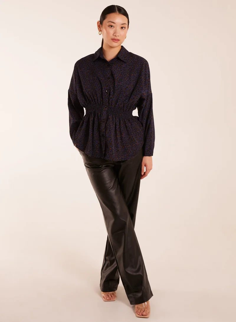 بلو فانيلا قميص بخصر مزموم بطبعة الفهد