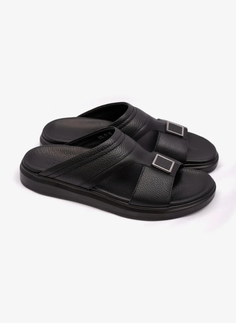 UOMO كافالير UOMO CAVALIER WIDE FITTING LEATHER SANDALS