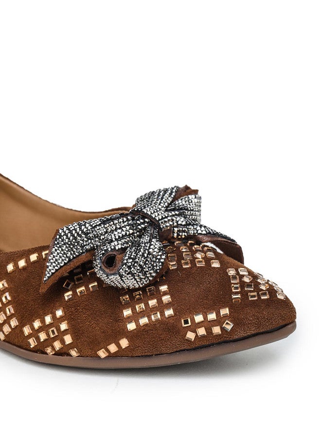 She Zone Tan Embellished Bow Detail Ballerinas for Women - Image 5