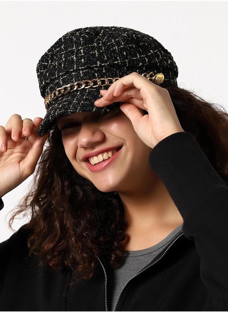 صوص هاوت Black Textured Breton Cap With Chain Detail