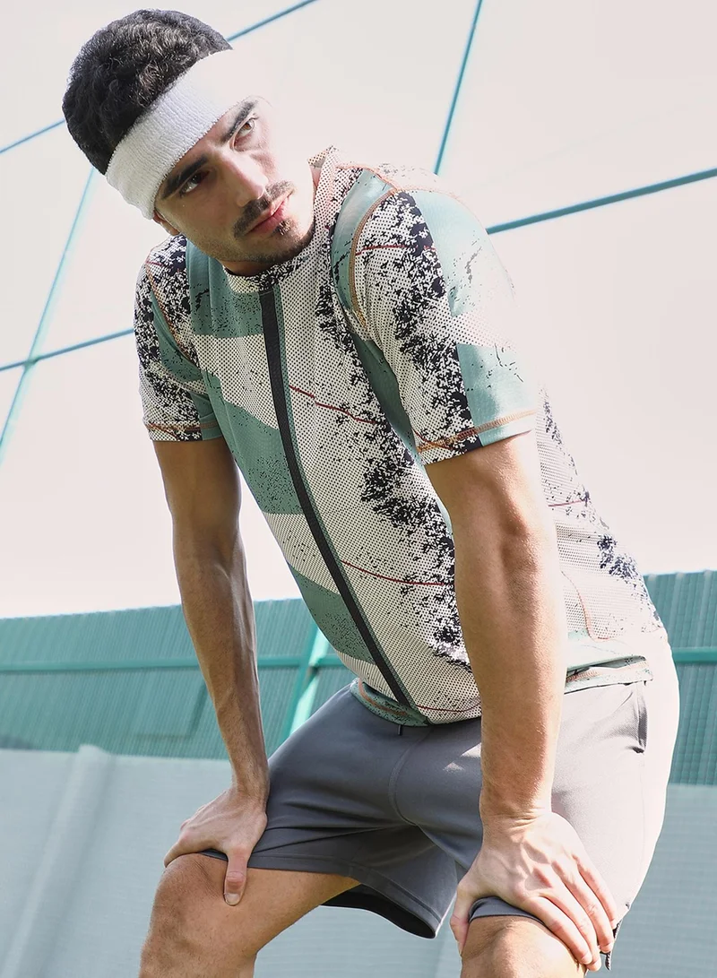 Campus Sutra Campus Sutra Men's Sage Green & Off-White Abstract-Geo Activewear T-Shirt For Casual Wear | Crew Neck | Short Sleeves | Jersey T-Shirt Crafted With Comfort Fit For Everyday Wear