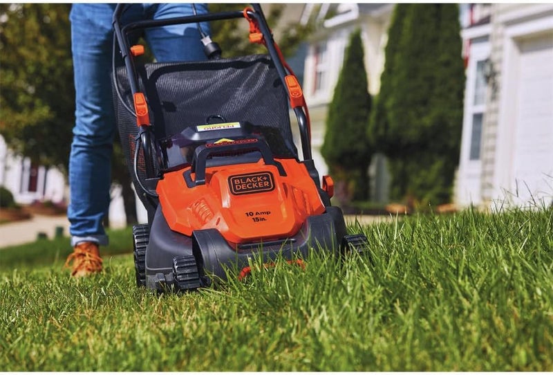 BLACK+DECKER Electric Lawn Mower with Bike Handle, 15-Inch, 10-Amp, Corded (BEMW472BH) - Image 4