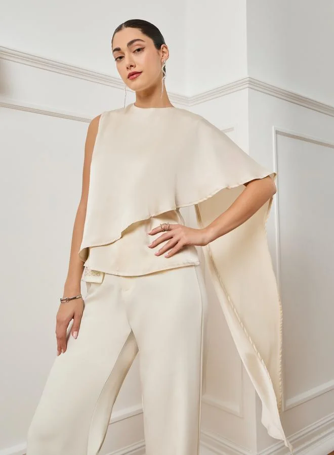 ستايلي بلوزة ساتان بوشاح وتصميم غير متماثلة
