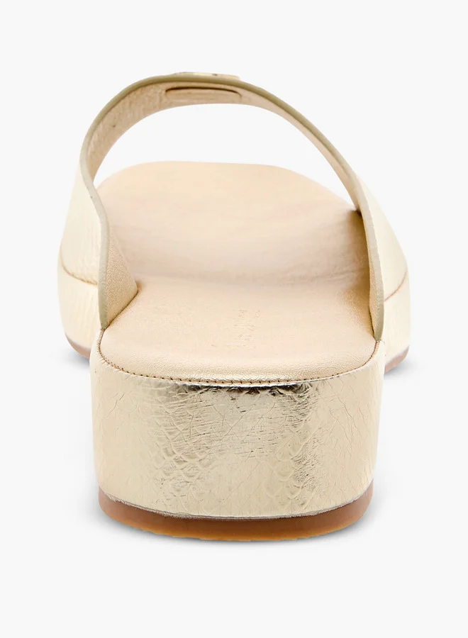 Le Confort Women's Textured Slip-On Comfort Sandals