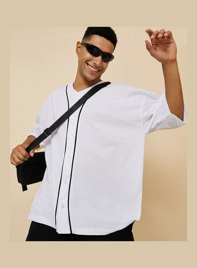 Styli Back Print Contrast Trim Detail Baseball Collar Tshirt with Front Button