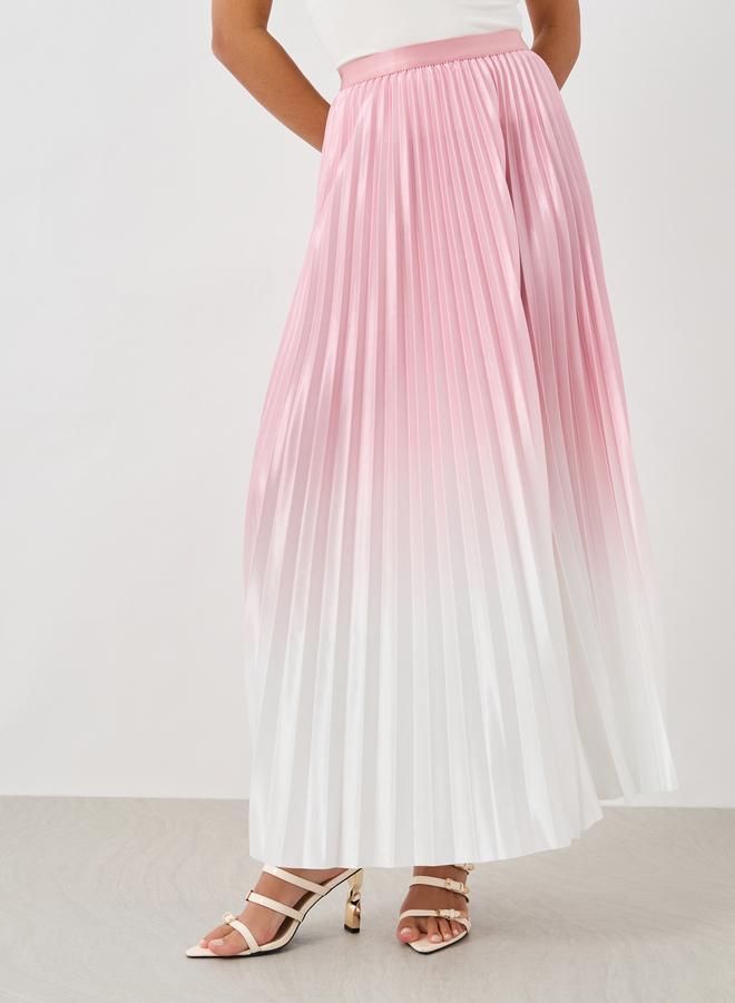 ستايلي تنورة ماكسي مطوية بخط  بطبعة العنبر من ستايلي - Image 2