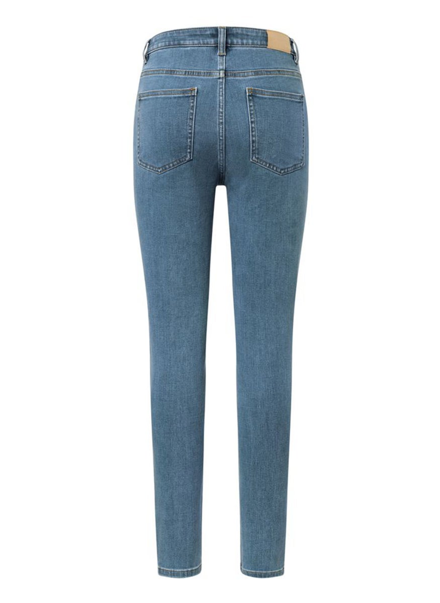 Tchibo Women Skinny Fit High Waist Solid Stretchable Denim Jeans, Blue  - Image 3