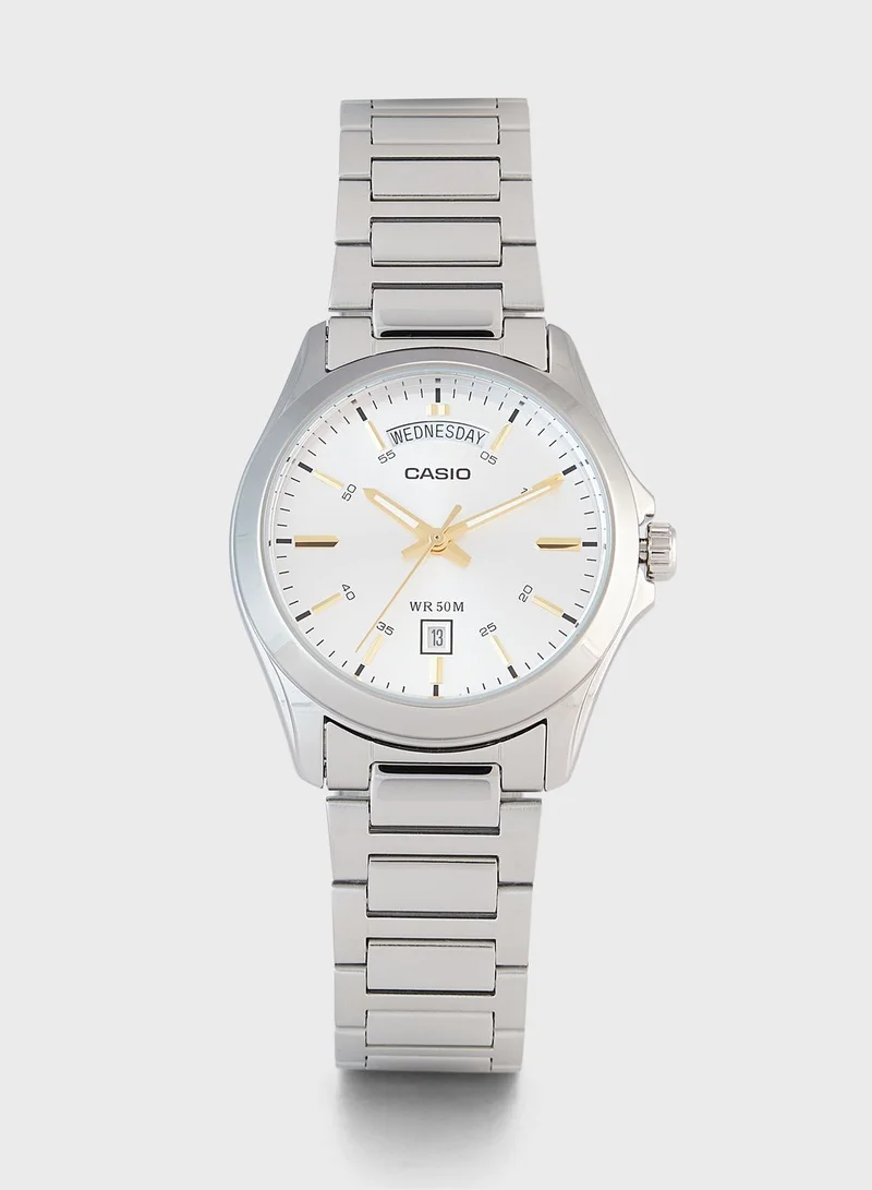 CASIO Mtp-1370D-7A2Vdf Analog Watch