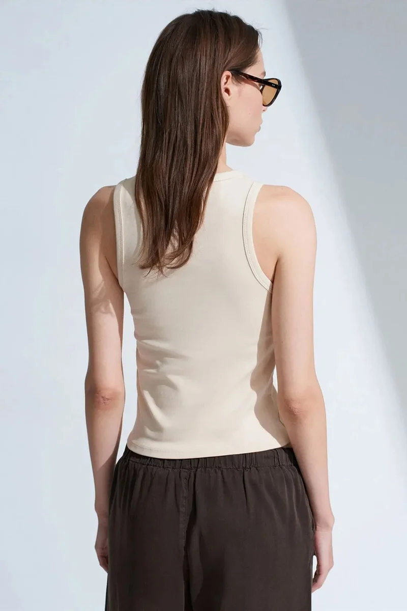 Dilvin DILVIN Embroidered Sleeveless Slim-Fit Jersey Blouse