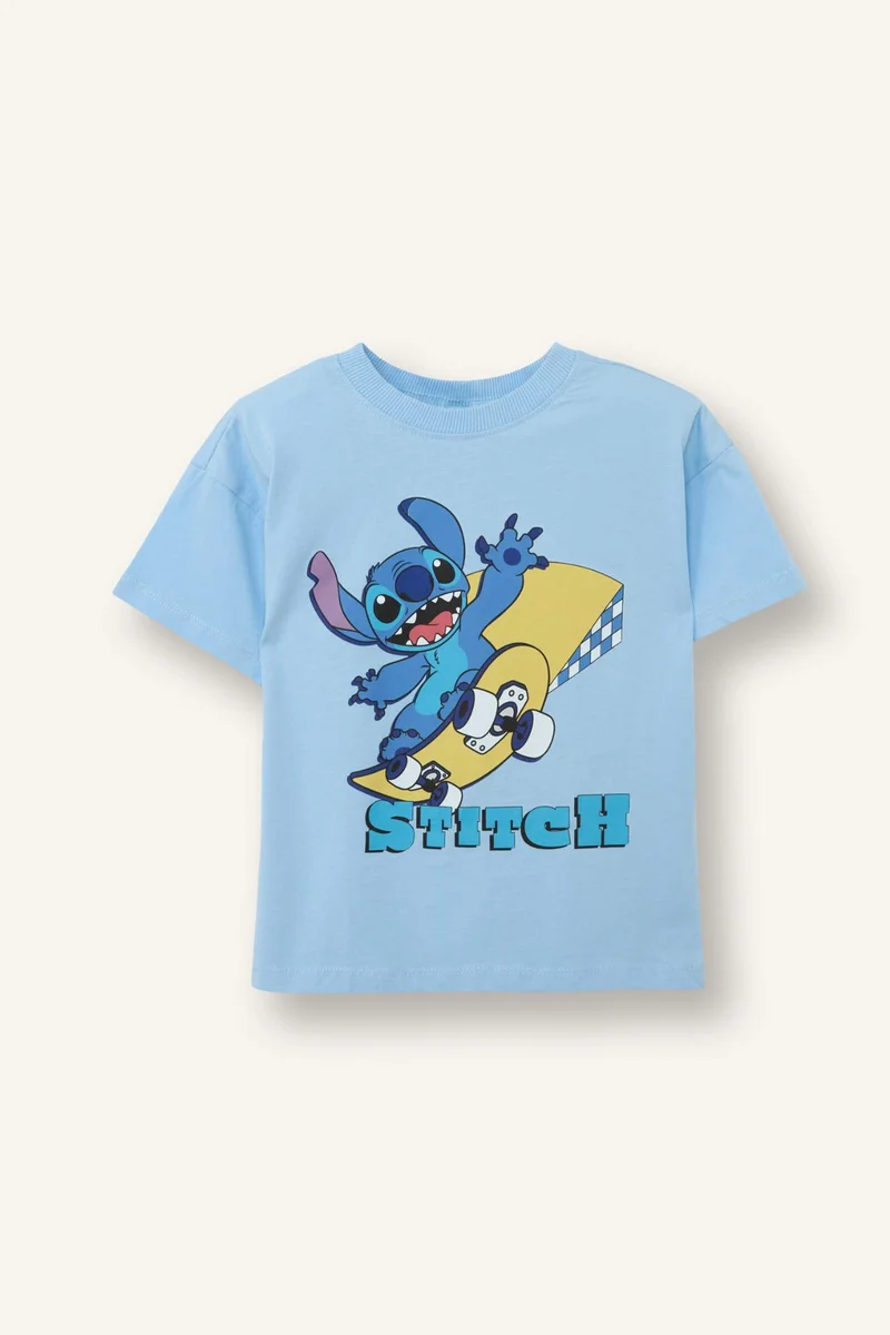 ديفاكتو Regular Fit Lilo &amp; Stitch Licensed Short Sleeve T-Shirt