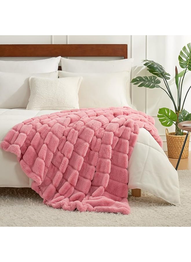 Arabest - Cozy Bliss Faux Fur Throw Blanket for Couch, Cozy Soft Plush Thick Winter Blanket for Sofa Bedroom Living Room, 50 * 60 Inches Pink - Image 1