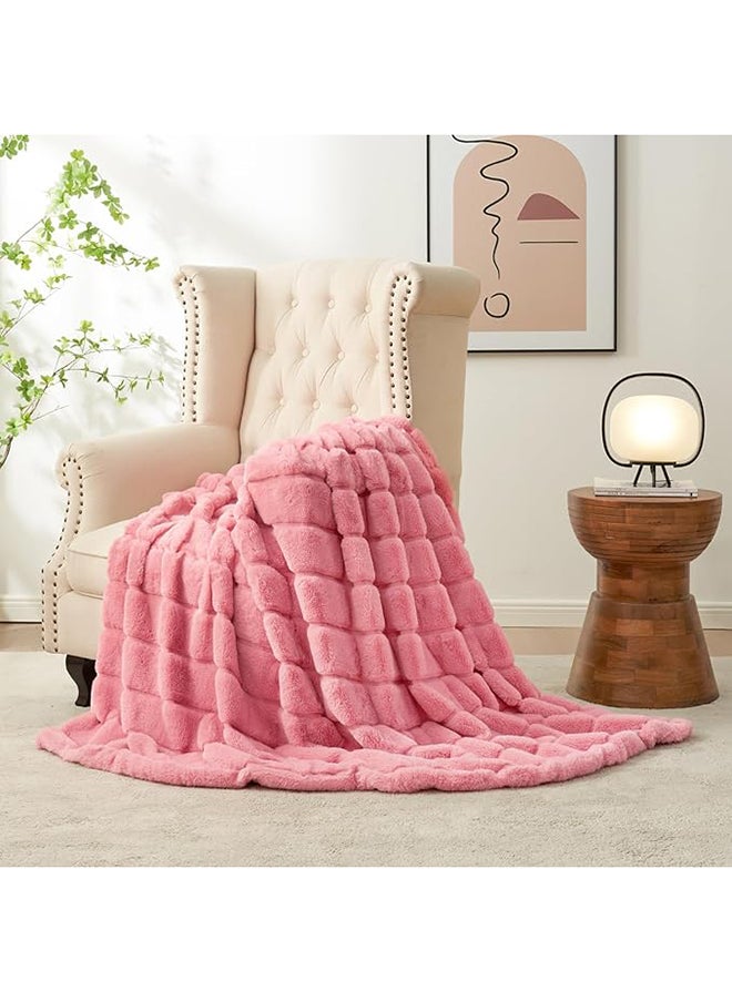 Arabest - Cozy Bliss Faux Fur Throw Blanket for Couch, Cozy Soft Plush Thick Winter Blanket for Sofa Bedroom Living Room, 50 * 60 Inches Pink - Image 1