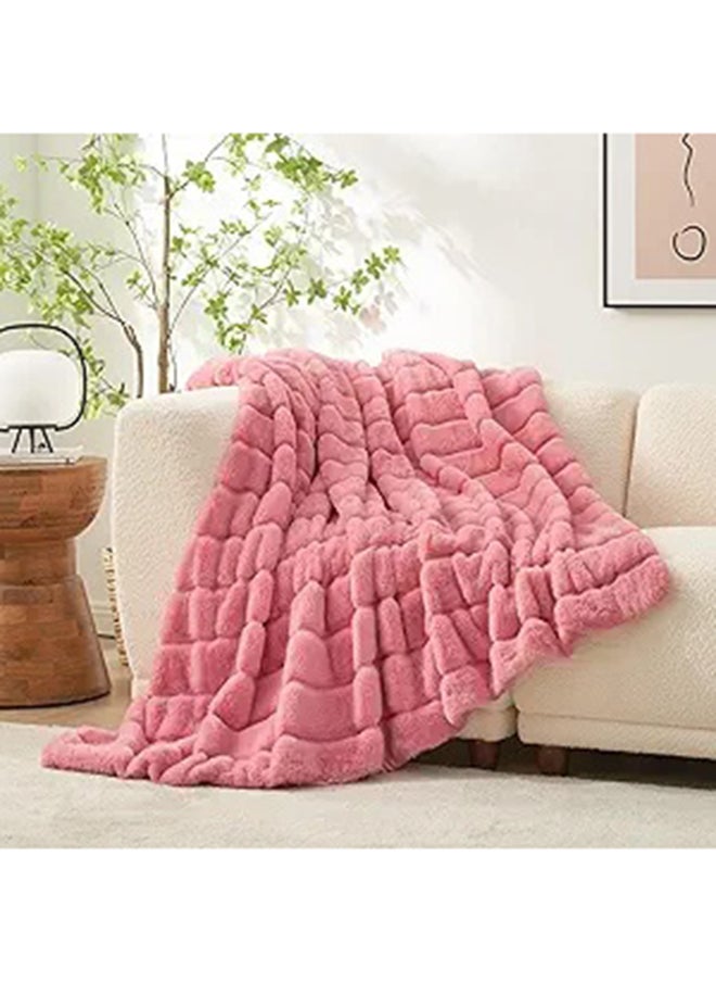 Arabest - Cozy Bliss Faux Fur Throw Blanket for Couch, Cozy Soft Plush Thick Winter Blanket for Sofa Bedroom Living Room, 50 * 60 Inches Pink - Image 1