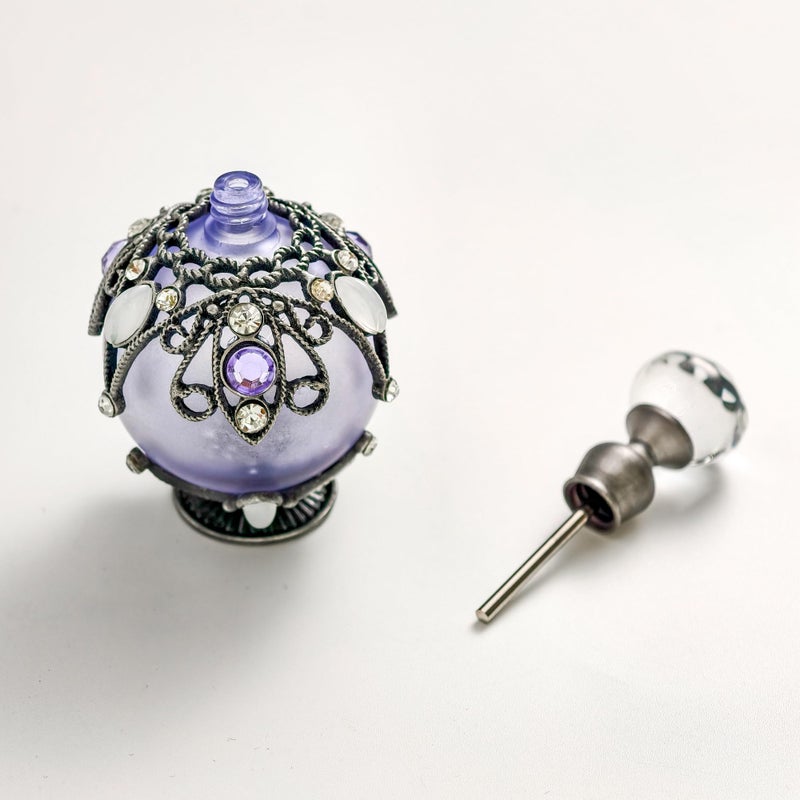 Sevenbees Vintage Perfume Bottle Refillable Empty Purple Perfume Bottles With Hollow-Out Diamond-Embellished Pattern  Suitable For Refilling  Travel-Sized Valentine Decor Gifts - Image 5