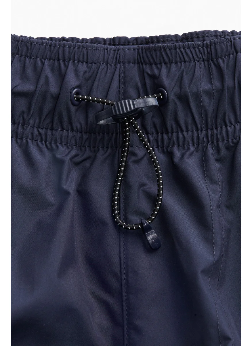 اتش اند ام Lightweight Cargo Sports Shorts