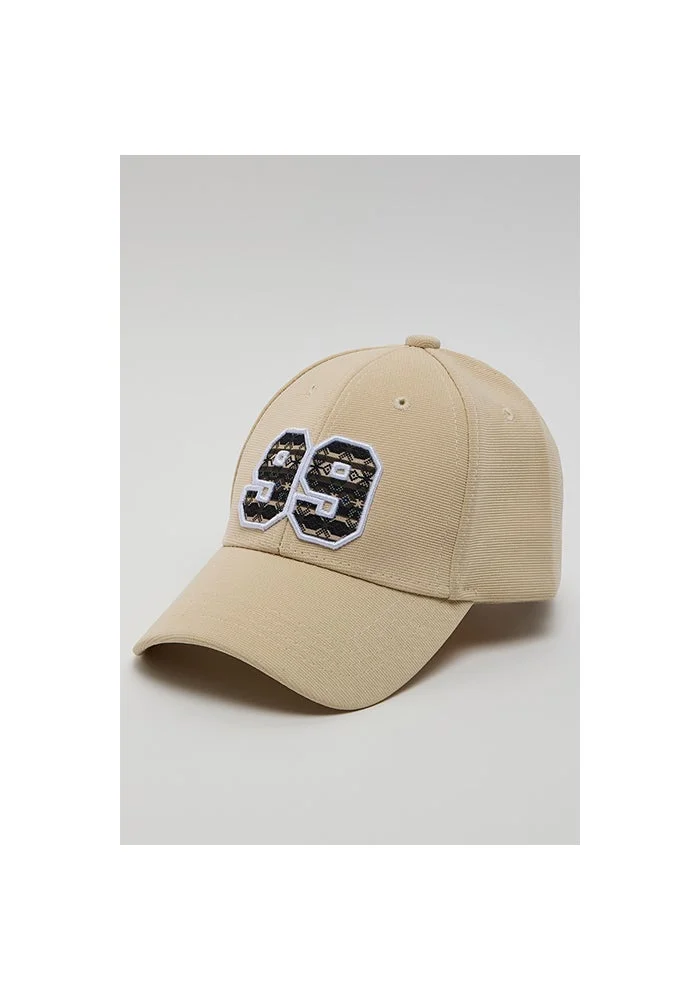 أر أند بي Appliqued Baseball Cap